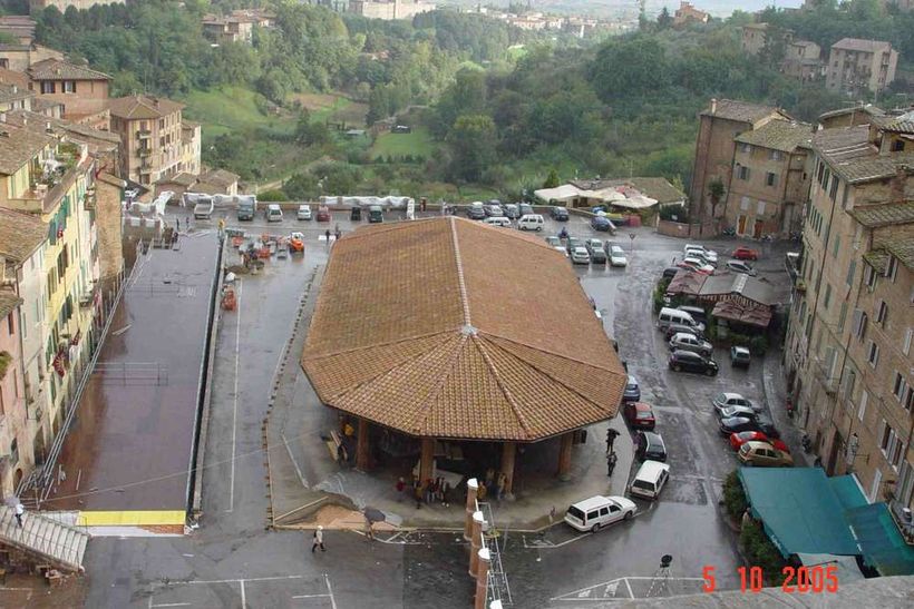 SIENA - Contrada della Torre / parterre   Festa della Vittoria del Palio